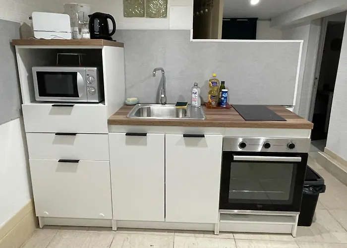 Grande Chambre, Sdb Partagee Ubytování v soukromí *